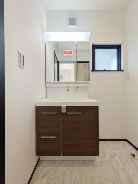 detached 東京都調布市深大寺東町６丁目