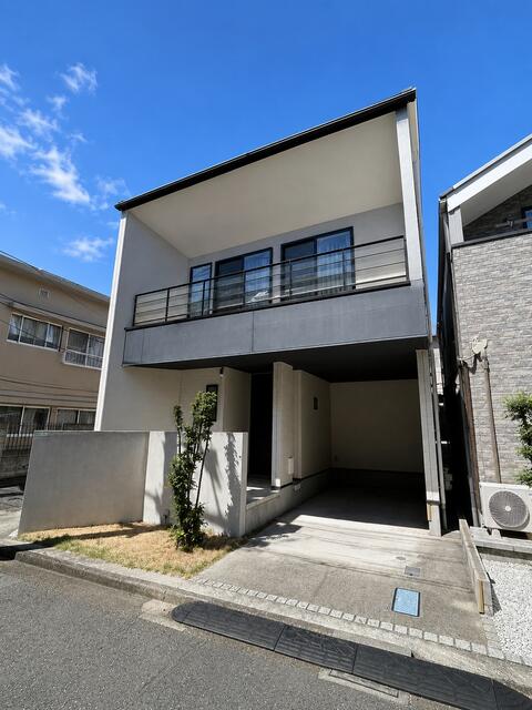 現地（外観）／※本外観写真はＡＩを用いて加工しております。現況を優先します／撮影日2026-08-07