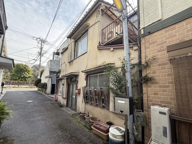 detached 東京都台東区谷中３丁目 地図を見る