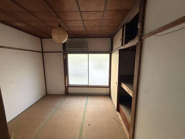 detached 東京都台東区谷中３丁目 地図を見る