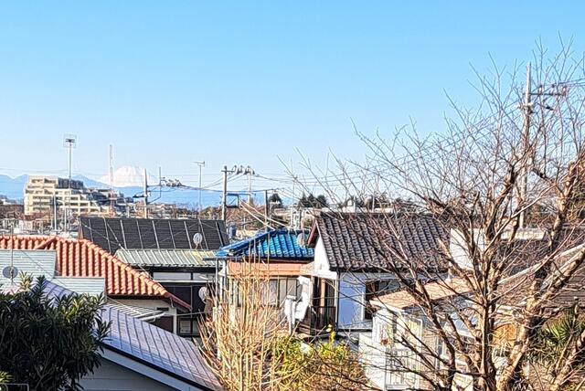 住戸からの眺望／２階リビング相当からの眺望。／撮影日2025-02-28