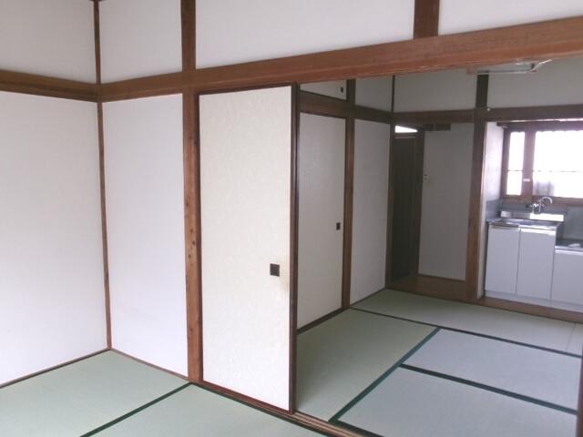 リビング以外の居室／洗濯機置場