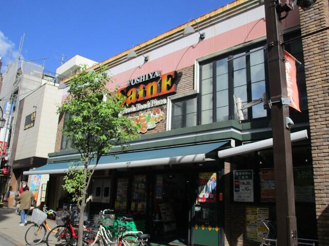 よしや神楽坂店 (422m)