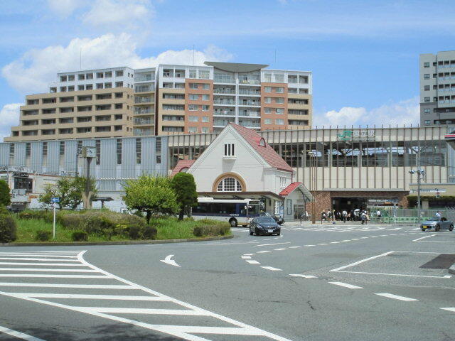 ＪＲ中央線「国立」駅 (160m)