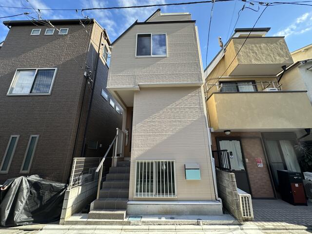 house for sale in 中野区, Tokyo | ¥64,800,000 | 2SLDK | Akiyama house fi…