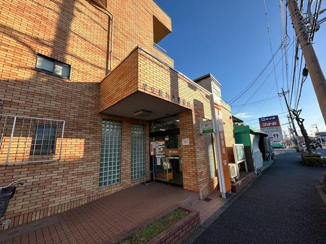 足立鹿浜八郵便局 (161m)