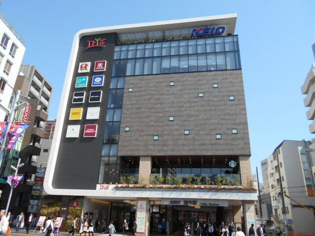 トリエ京王調布Ａ館 (800m)