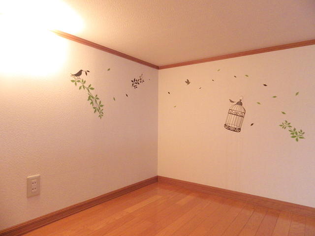 寝室にしてのんびり過ごしたり、収納スペースにもなるロフトです