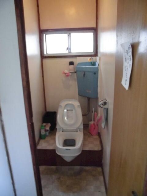 トイレ／共同トイレ