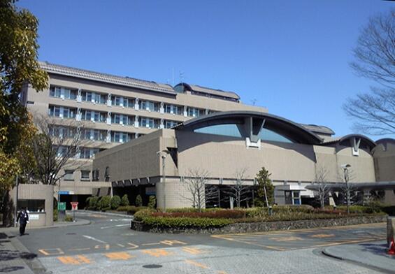 公益財団法人東京都保健医療公社多摩南部地域病院 (1,675m)