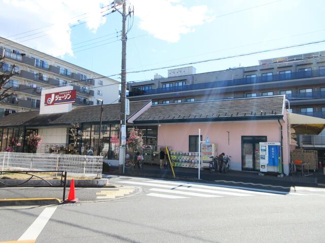 ジェーソン葛飾白鳥店 (519m)