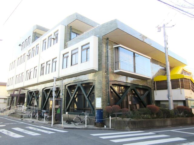 葛飾区立お花茶屋図書館 (543m)
