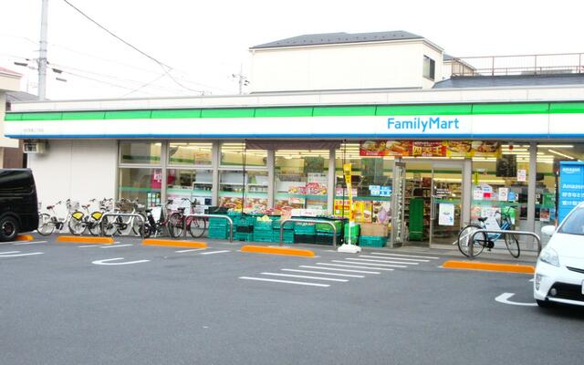 ファミリーマートお花茶屋二丁目店 (326m)