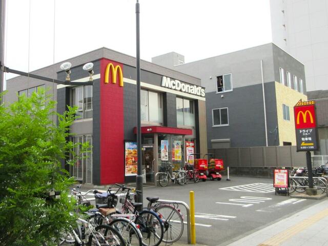 マクドナルド６号線青戸店 (423m)