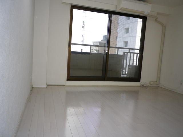 採光部分の大きなお部屋