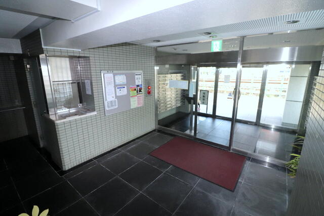 共用部エントランス