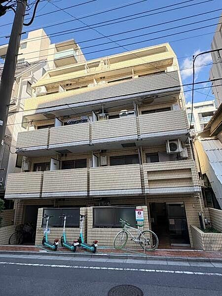 現地（外観）／大江戸線「西新宿五丁目」駅　徒歩７分