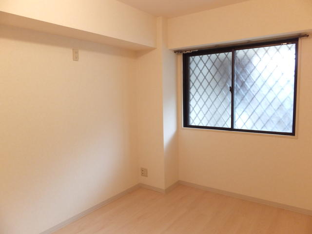 ブランドール高麗（コウマ） 1階 物件写真 11