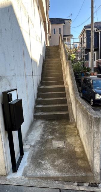 townhouse 埼玉県さいたま市見沼区大字南中丸 地図を見る