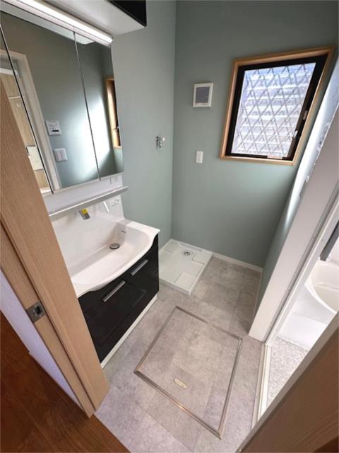 townhouse 埼玉県さいたま市見沼区大字南中丸 地図を見る