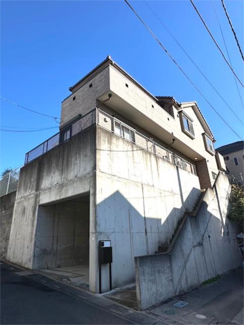 townhouse 埼玉県さいたま市見沼区大字南中丸 地図を見る