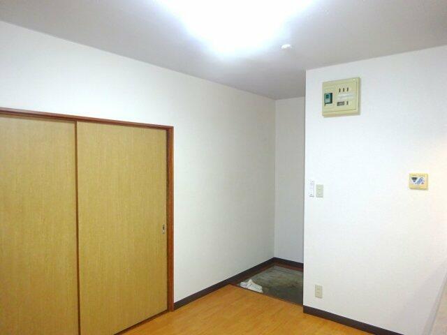 玄関／＊イメージです／同タイプのお部屋です