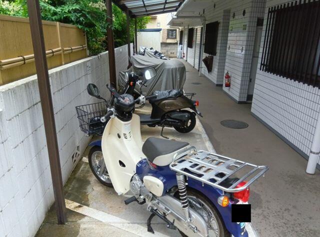 現地（駐車場）