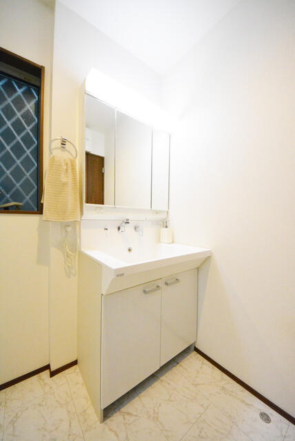 detached 東京都昭島市大神町４丁目 地図を見る