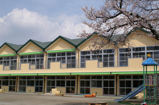 あやめ幼稚園 (568m)