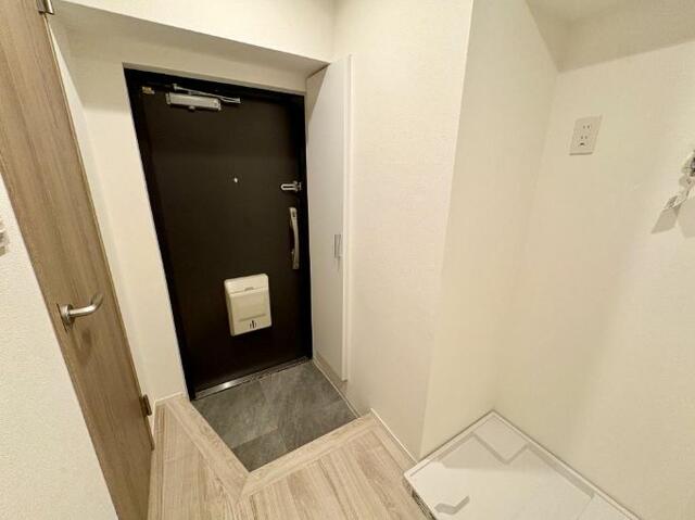 玄関／家族やゲストの笑顔が浮かんできそうな玄関