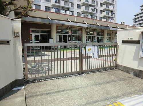 足立区立水神橋保育園 (243m)