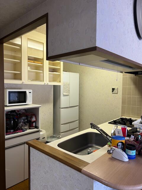 キッチン／トントンと野菜を刻む音が聞こえてきたり、いい香りが漂ってきそ