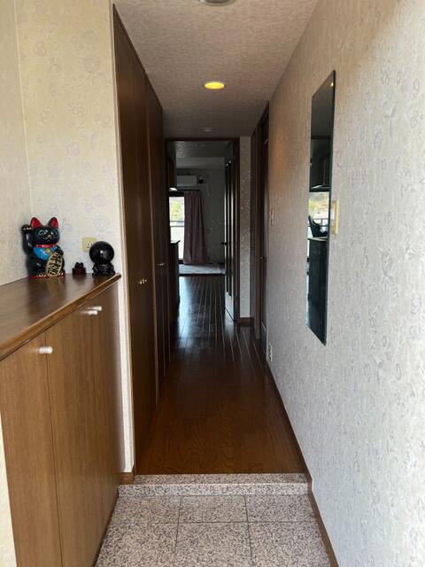 玄関／疲れた日も悲しいことがあった日も、変わらず迎えてくれる愛しの