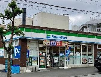 ファミリーマート新小岩一丁目店 (247m)