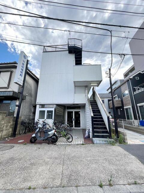 タッソーハイツ  1階 物件写真