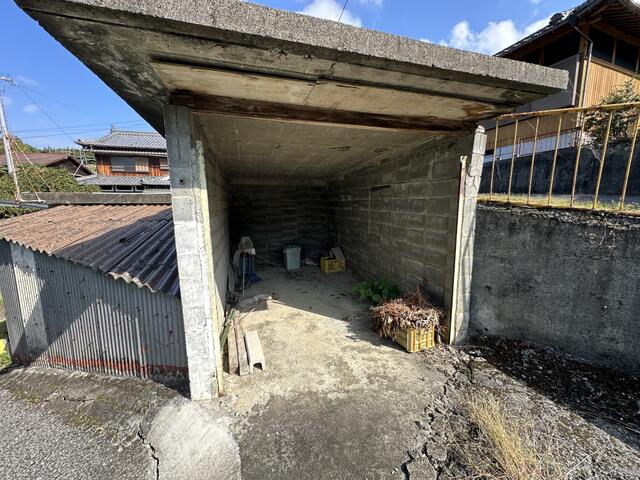 house for sale in Yawatahama, Ehime | ¥2,000,000 | 5LDK | Akiyama hou…