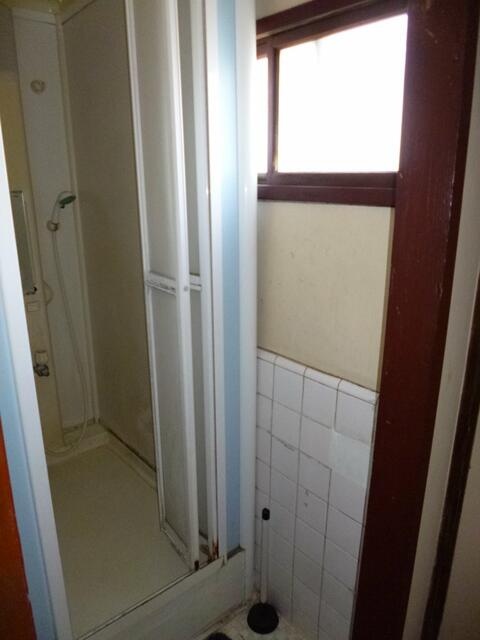 浴室／共同シャワールーム