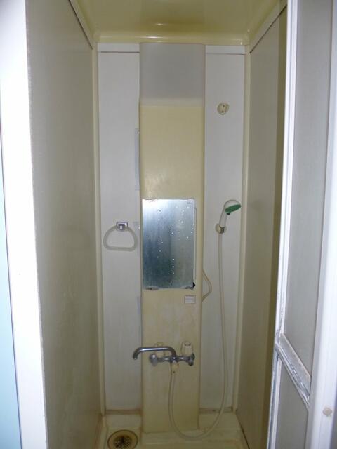 浴室／共同シャワールーム