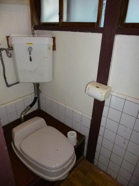 トイレ／共同トイレ