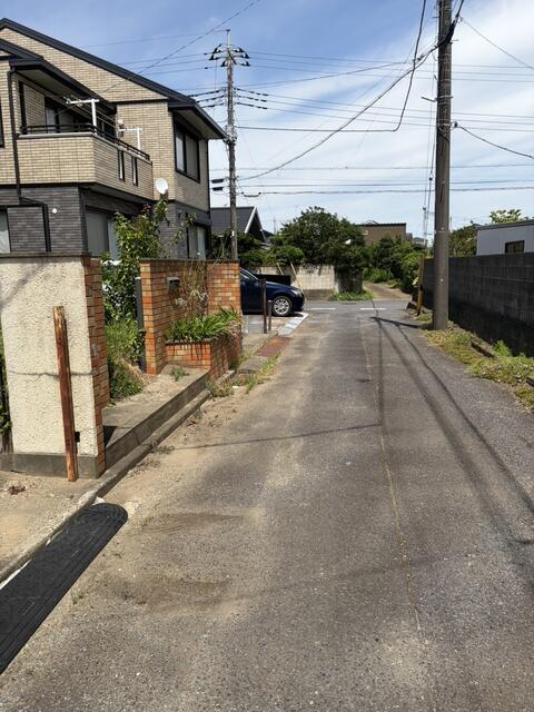 detached 千葉県成田市西三里塚 地図を見る