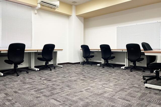 １０～１４人部屋