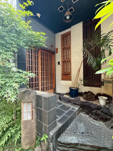 現地（外観）／入口