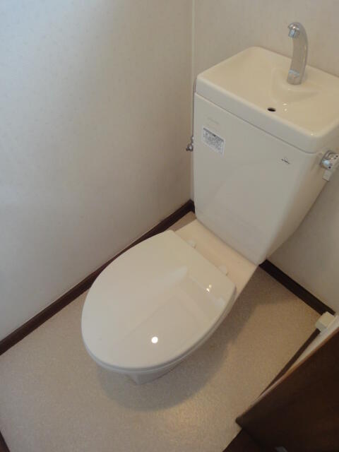 ヴェスパ 2階 物件写真 6