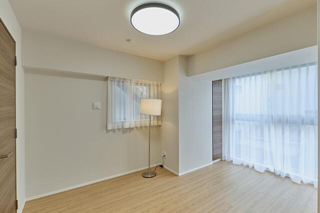 リビング以外の居室／洋室７．０帖