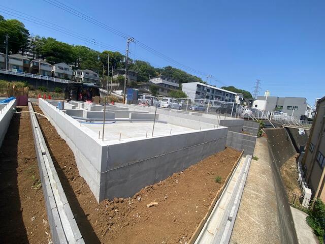 現地（外観）／２号棟・５８５０万円（税込）基礎／撮影日2026-05-18