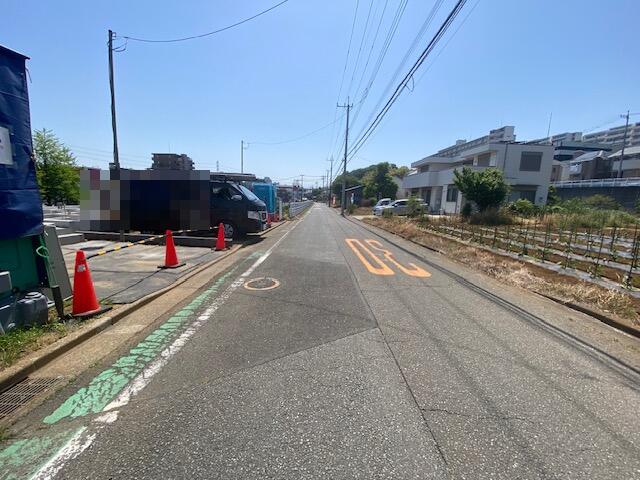 接面道路（幅員約６．０ｍ公道）／撮影日2026-05-18
