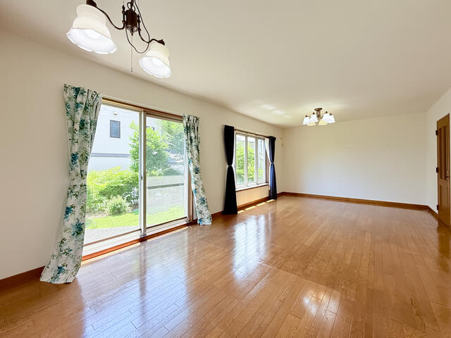 detached 山梨県上野原市コモアしおつ２丁目