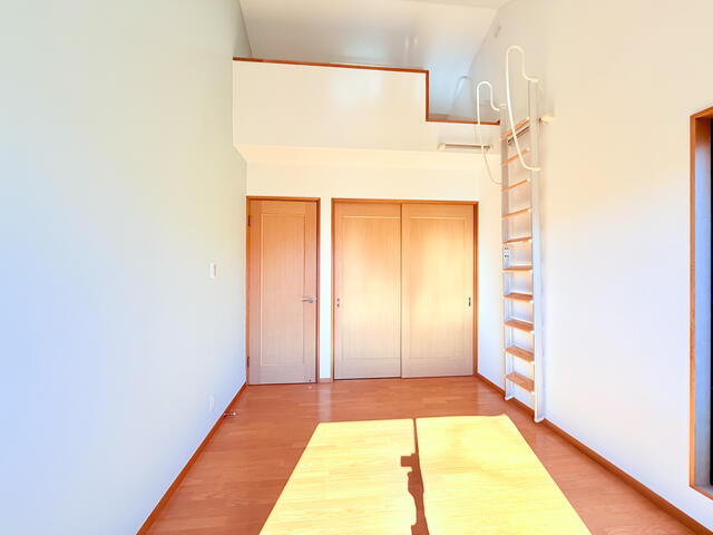 detached 山梨県上野原市コモアしおつ１丁目