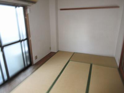 吉野荘 2階 物件写真 3