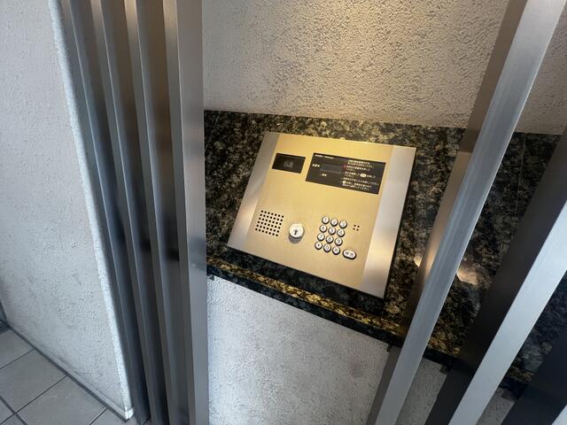 共用部エントランス／撮影日2026-04-10